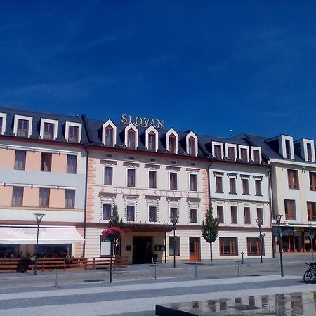 Hotel Slovan Єсеник Екстер'єр фото